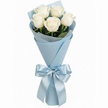 Букет 5 Белых роз Проуд в Путилково