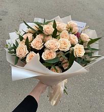 Букет Кремовые розы Латте в Путилково