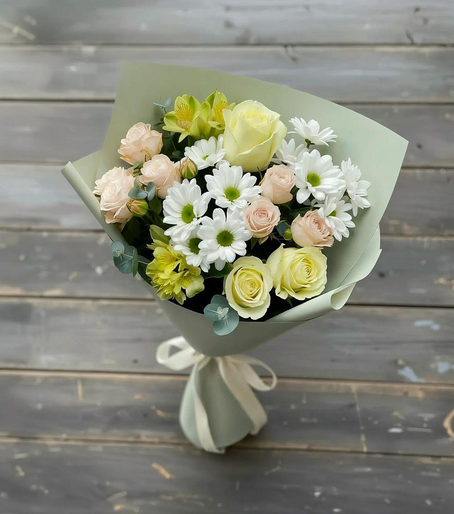 Букет цветов из: Альстромерии, Розы и Хризантемы в Путилково