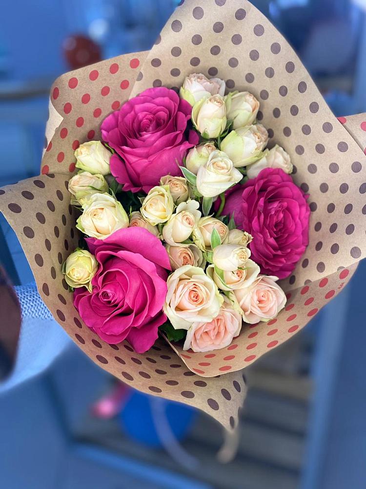 Букет цветов из: Розы в Путилково