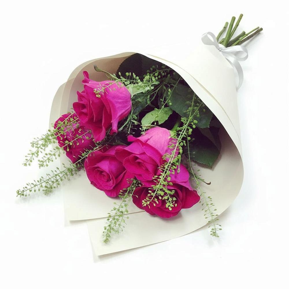 Букет цветов из: Розы в Путилково