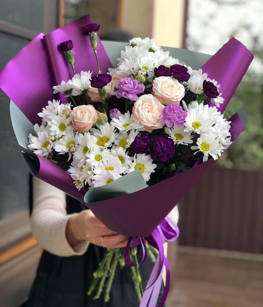 Букет цветов из: Хризантемы, Гвоздики и Розы в Путилково