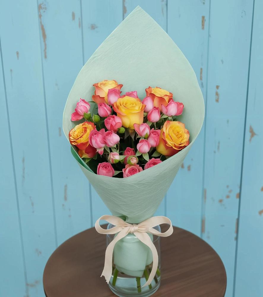 Букет цветов из: Розы в Путилково