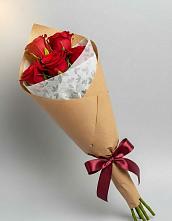 Букет цветов из:  Розы в Путилково