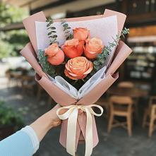Букет цветов из:  Розы в Путилково