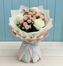 Букет цветов из:  Розы в Путилково