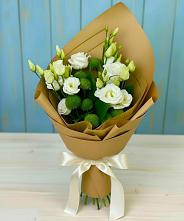 Букет цветов из:  Хризантемы и Лизиантусы #REPLACE_PRED# Путилково