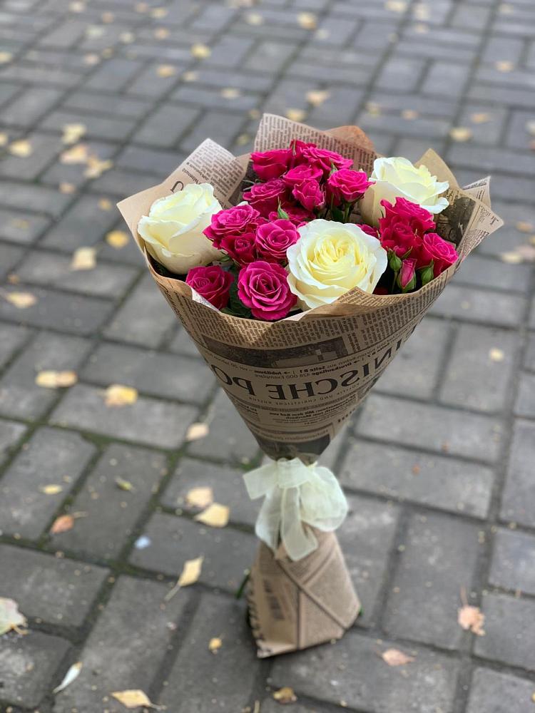 Букет цветов из: Розы в Путилково