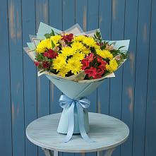 Букет цветов из:  Альстромерии и Хризантемы в Путилково
