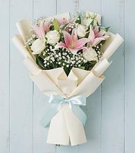 Букет цветов из:  Лилии в Путилково