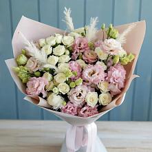 Букет цветов из:  Альстромерии и Розы в Путилково